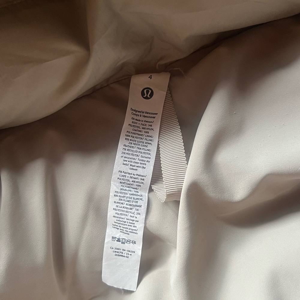 Lululemon Wunder Puff Super-Cropped Vest
Heathered Raw Linen 4 - Picture 9 of 13